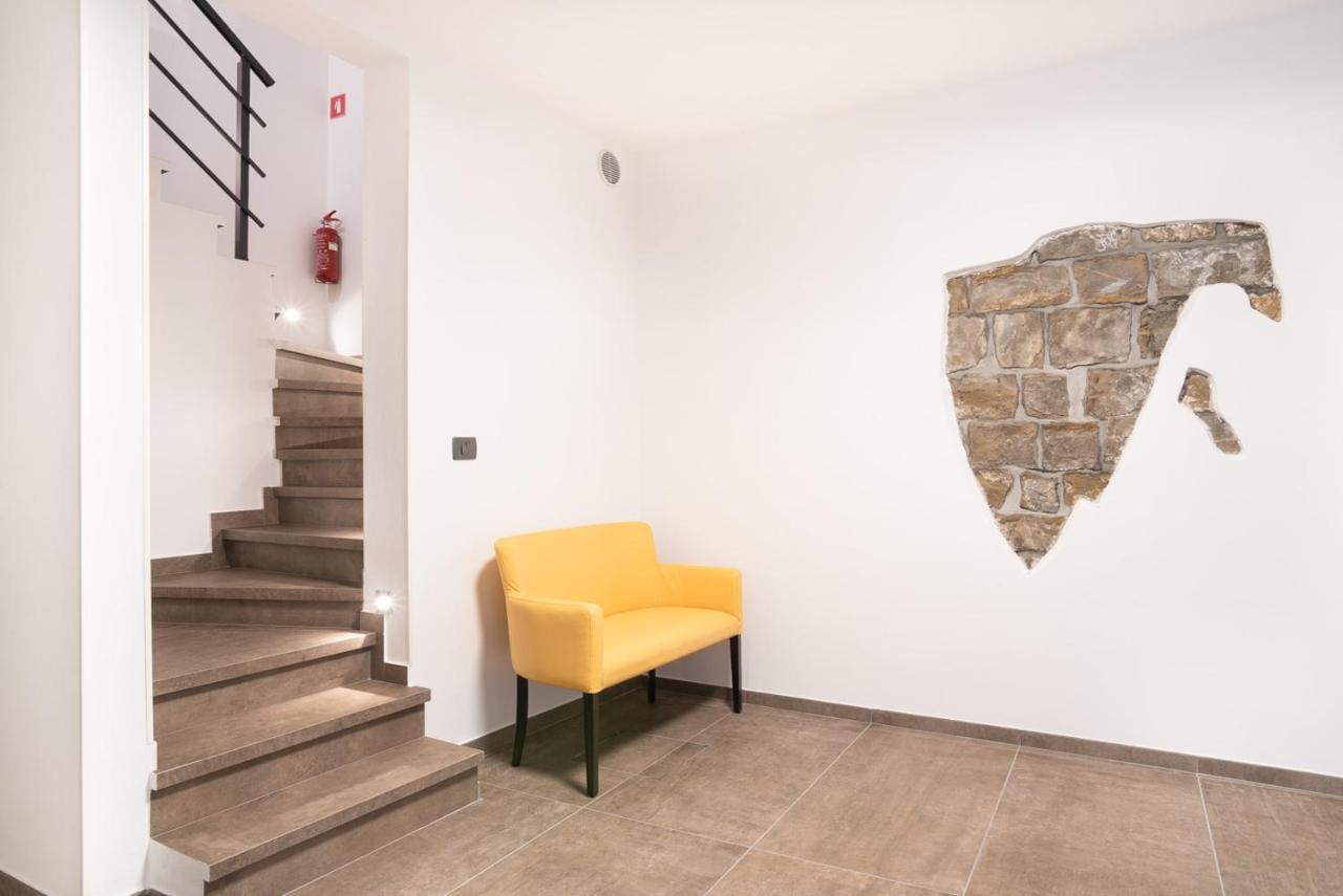 Capraria Appartments In Historic Center, With Private Parking Capodistria Esterno foto