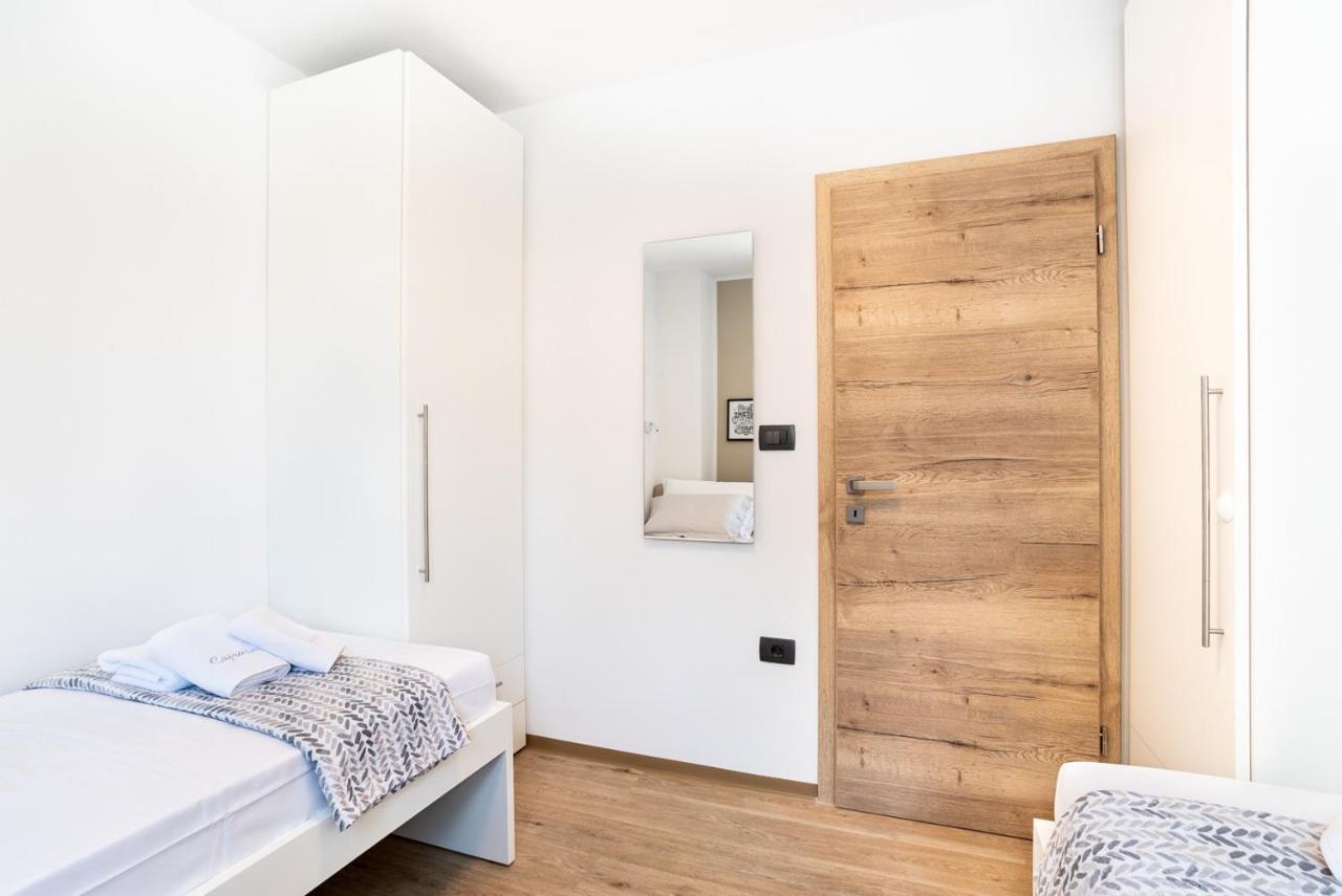 Capraria Appartments In Historic Center, With Private Parking Capodistria Esterno foto