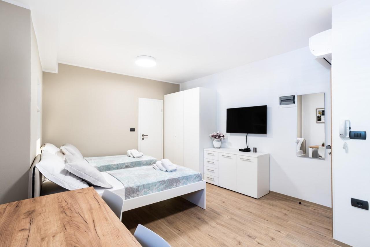Capraria Appartments In Historic Center, With Private Parking Capodistria Esterno foto