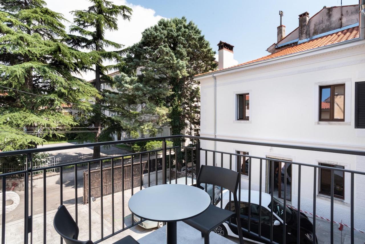 Capraria Appartments In Historic Center, With Private Parking Capodistria Esterno foto