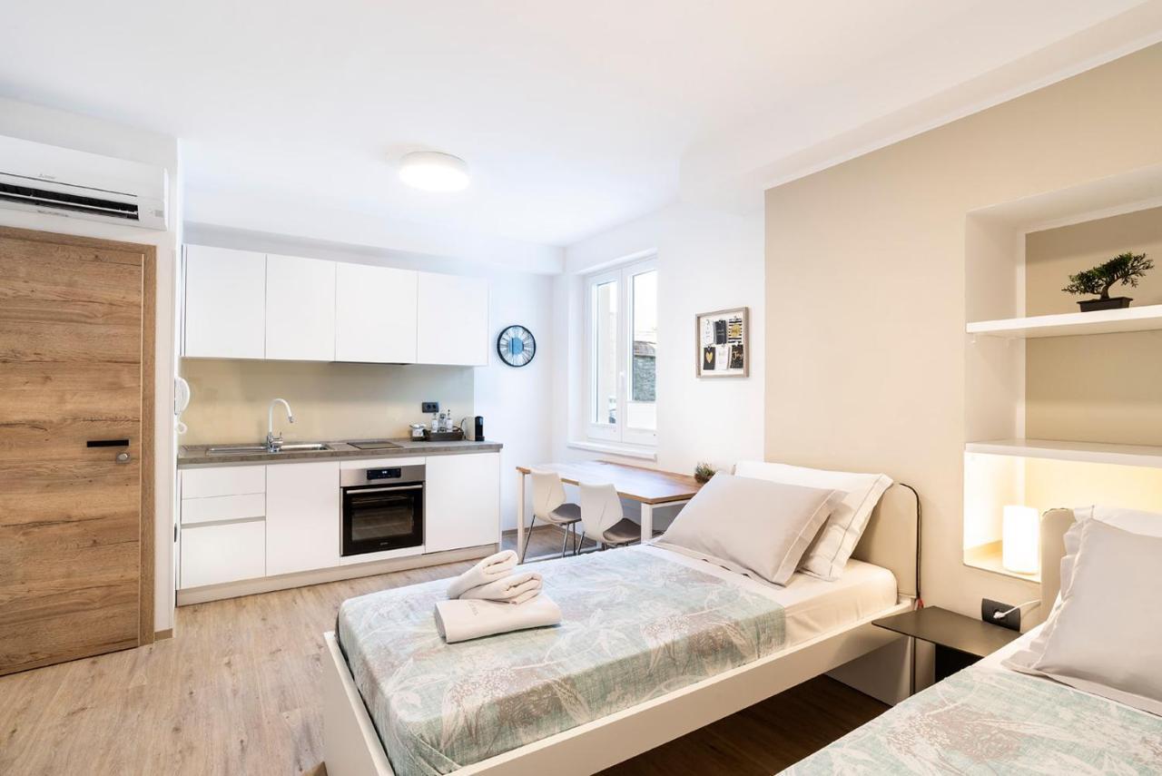 Capraria Appartments In Historic Center, With Private Parking Capodistria Esterno foto