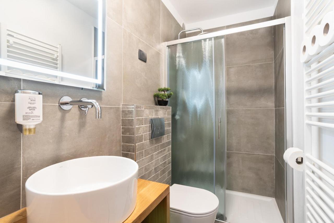 Capraria Appartments In Historic Center, With Private Parking Capodistria Esterno foto