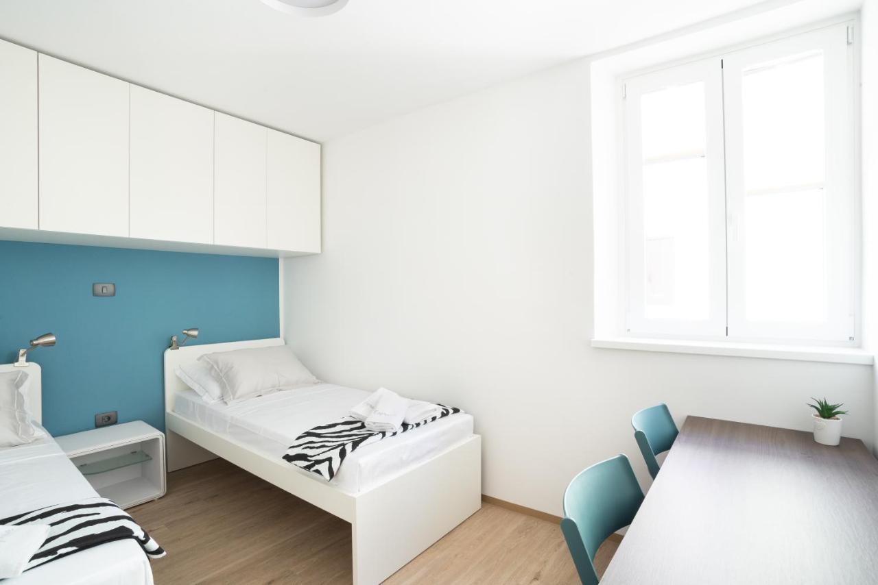 Capraria Appartments In Historic Center, With Private Parking Capodistria Esterno foto